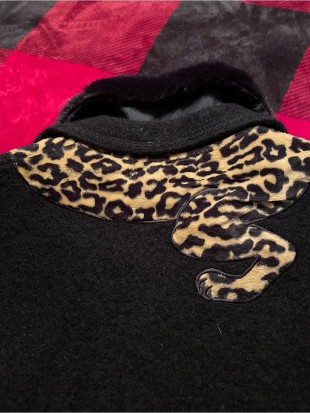 Lisa International Black Wool Vest with Leopard Appliqué - Picture 2 of 11